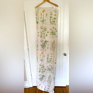 IKEA floral duvet cover and two pillowcases, size full.